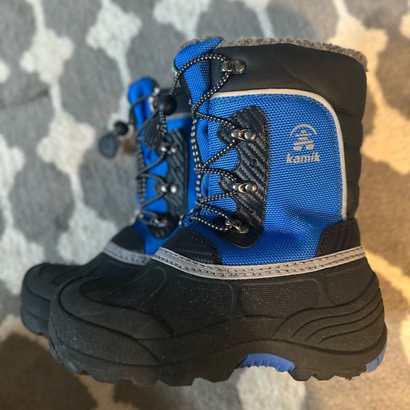 Kamik size 1 Snow Winter Boots Blue and Black - Picture 5 of 6